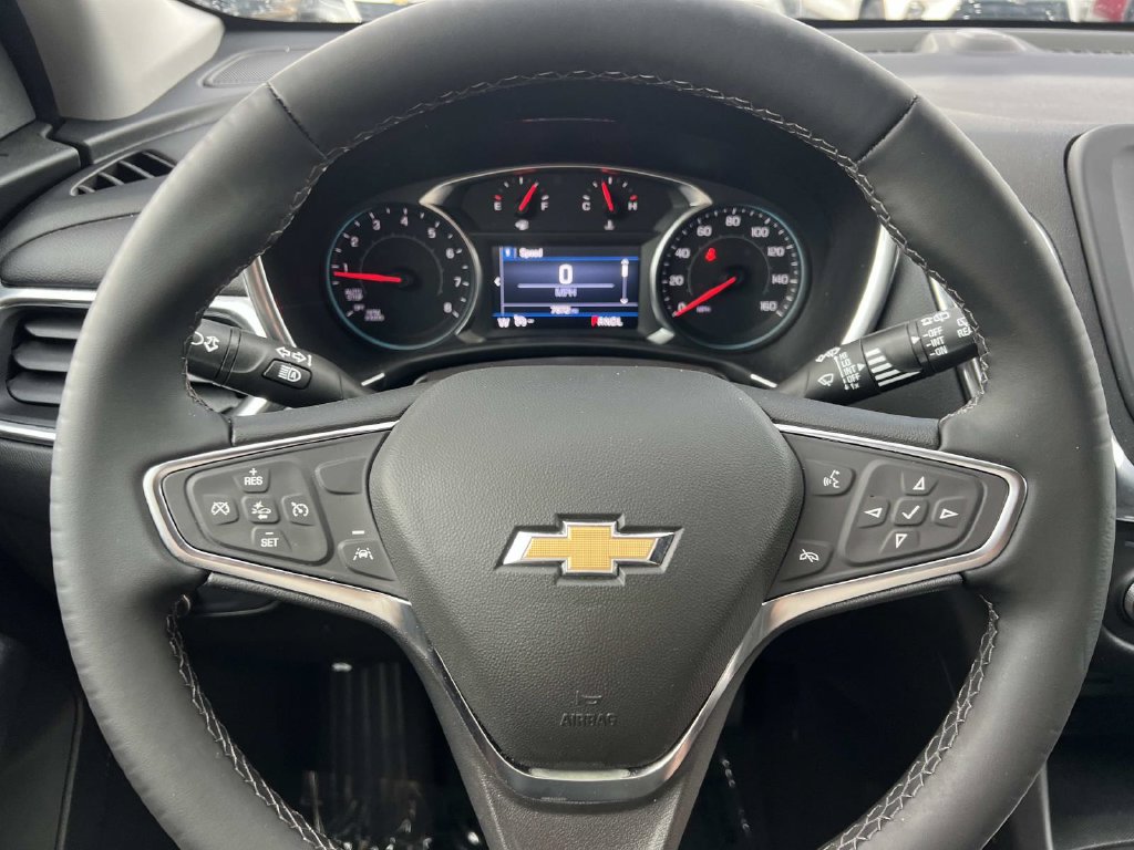 Used 2024 Chevrolet Equinox LT FWD image 17