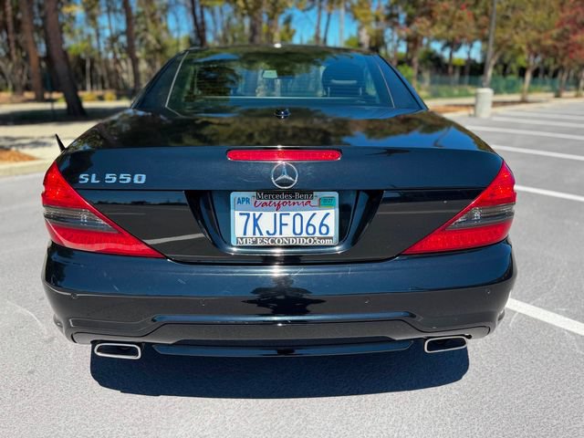 Used 2012 Mercedes-Benz SL 550 image 16