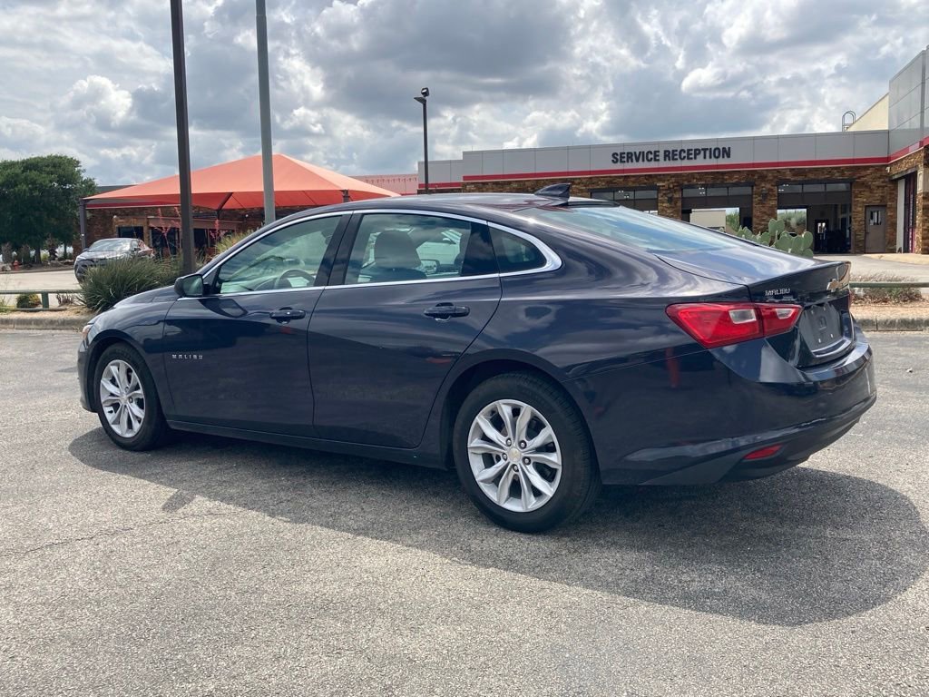 Used 2025 Chevrolet Malibu LT FWD image 7