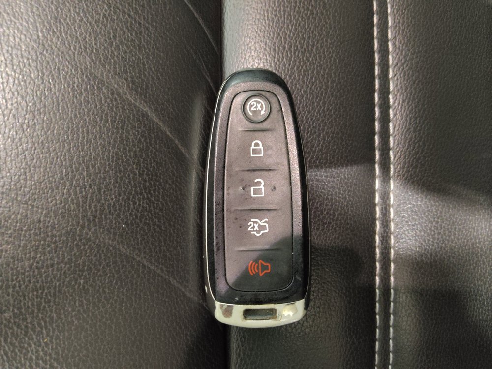 Used 2019 Ford Escape Titanium AWD/4WD image 32