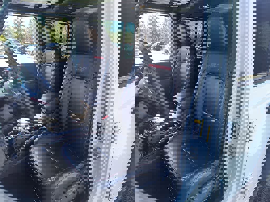 Used 2023 Jeep Wrangler Unlimited Rubicon w/ Cold Weather Group image 11