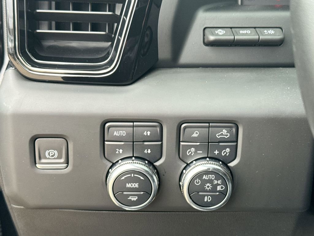 Certified 2024 GMC Sierra 1500 AT4 w/ Technology Package image 18