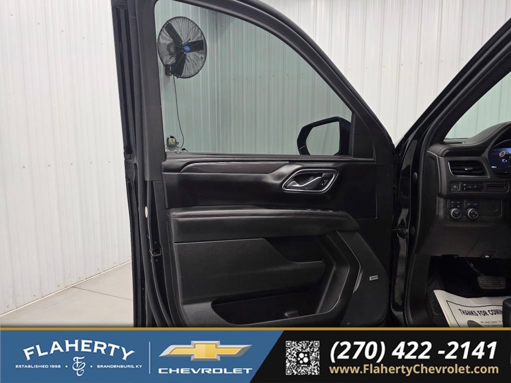 Used 2023 Chevrolet Tahoe RST AWD/4WD image 11