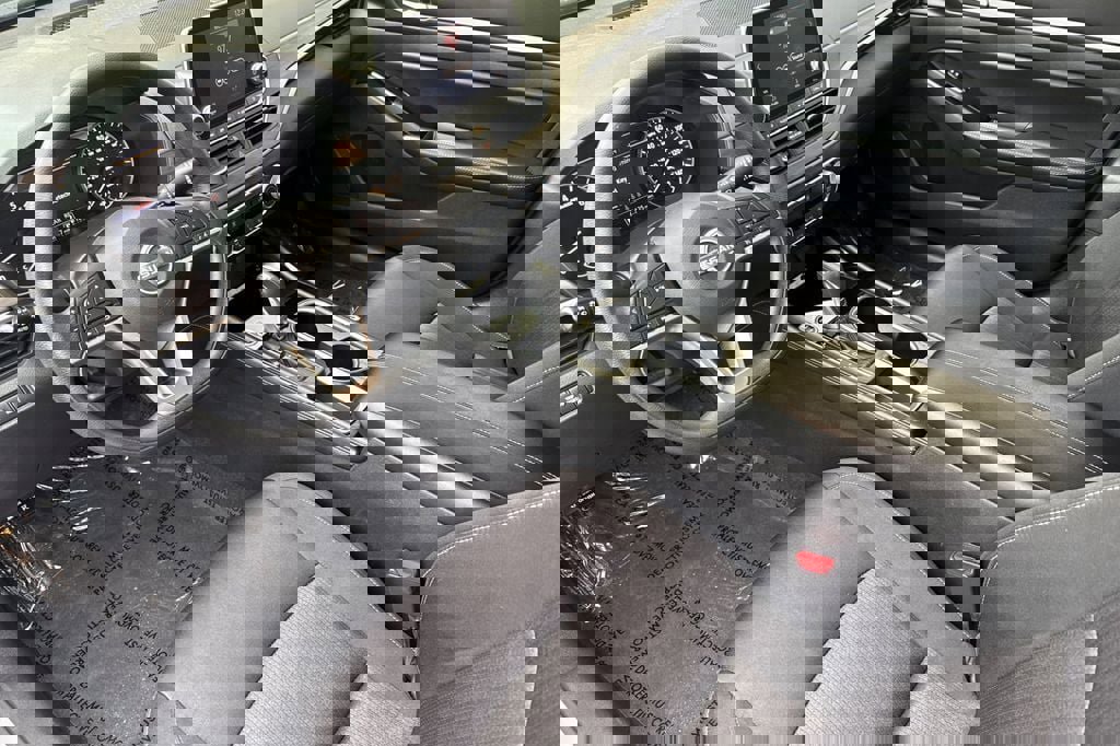 Used 2023 Nissan Altima 2.5 SV image 7