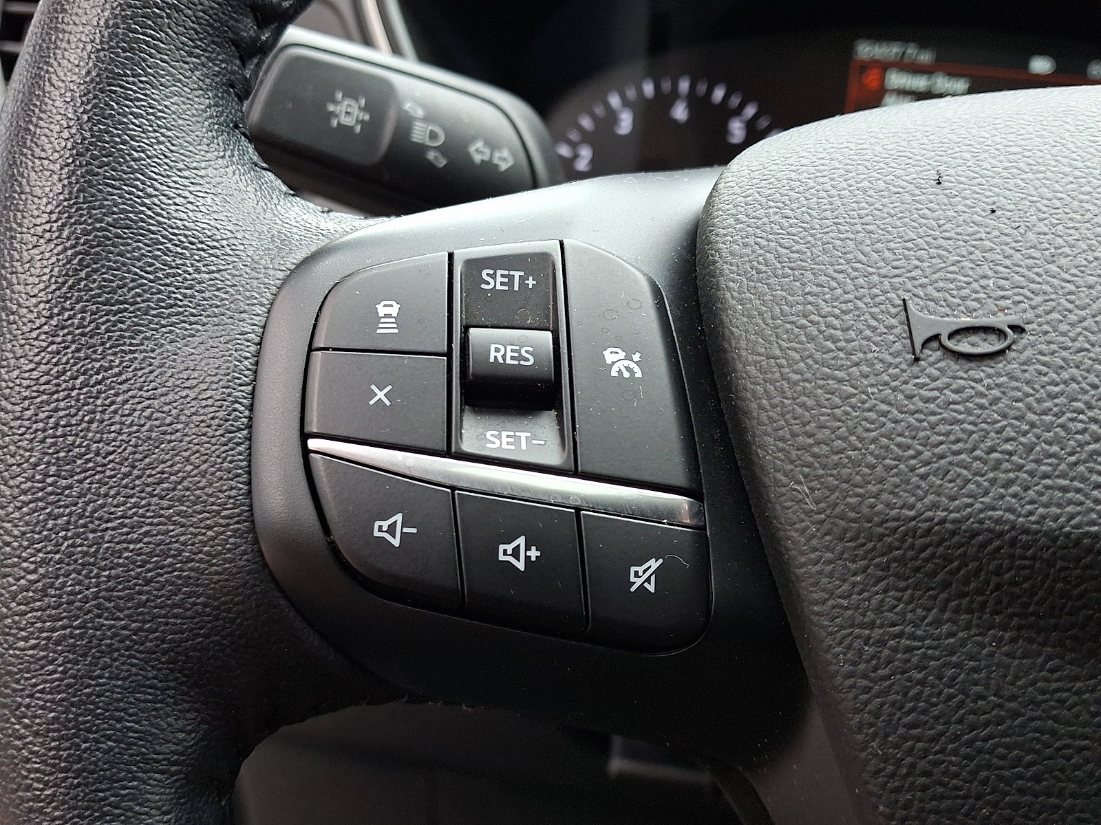 Certified 2020 Ford Escape SEL AWD/4WD image 23