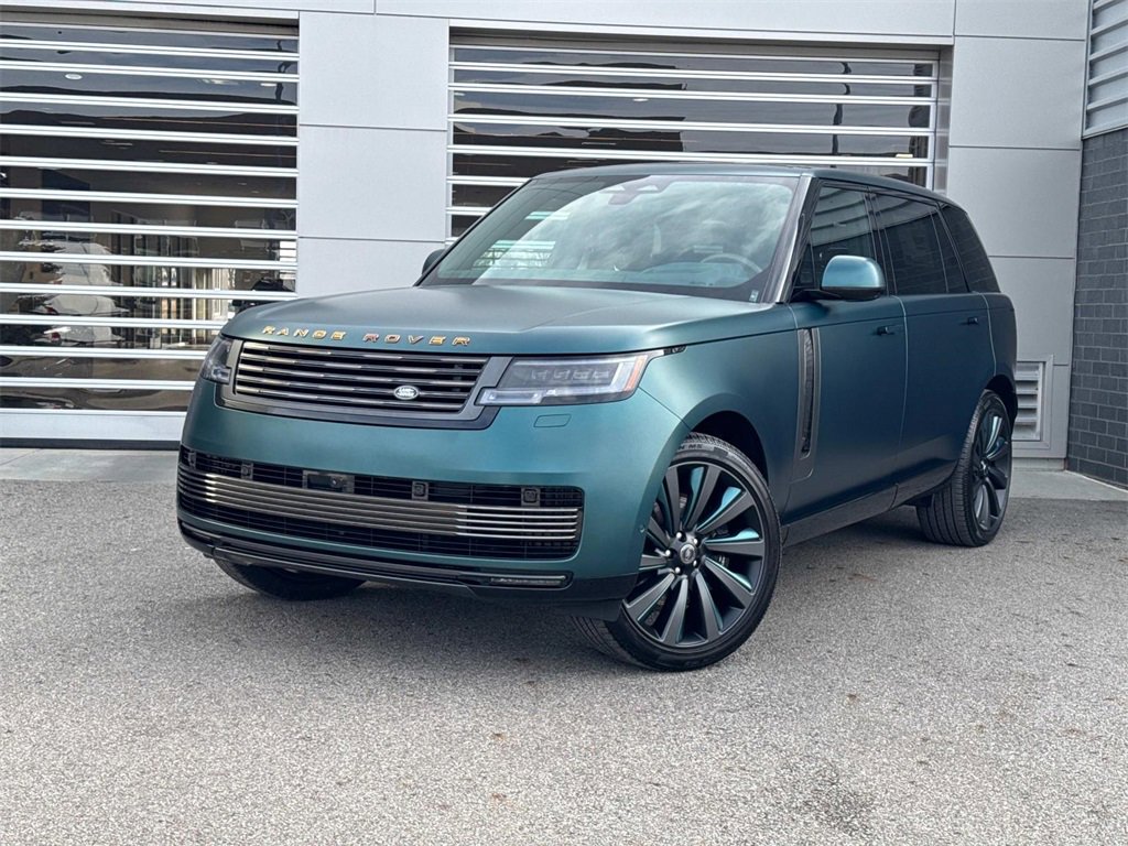 New 2025 Land Rover Range Rover SV image 1