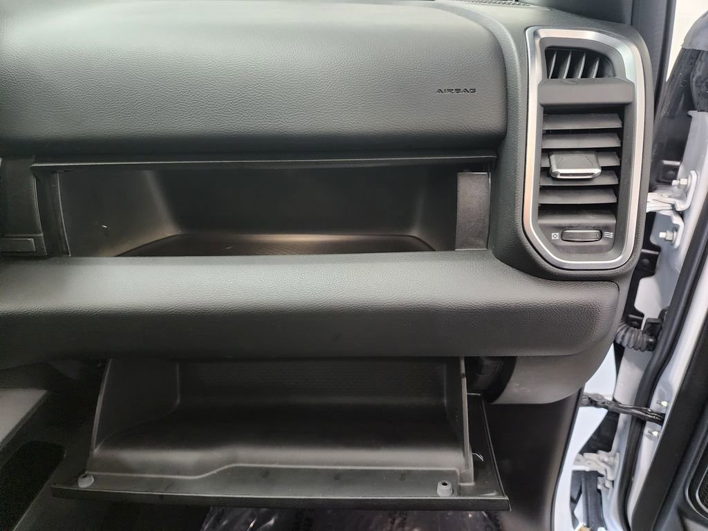 Used 2025 RAM 1500 Big Horn AWD/4WD image 32