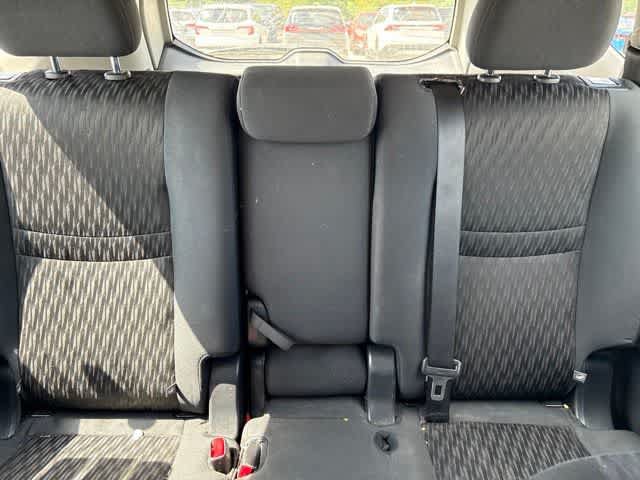 Used 2019 Nissan Rogue S FWD image 24