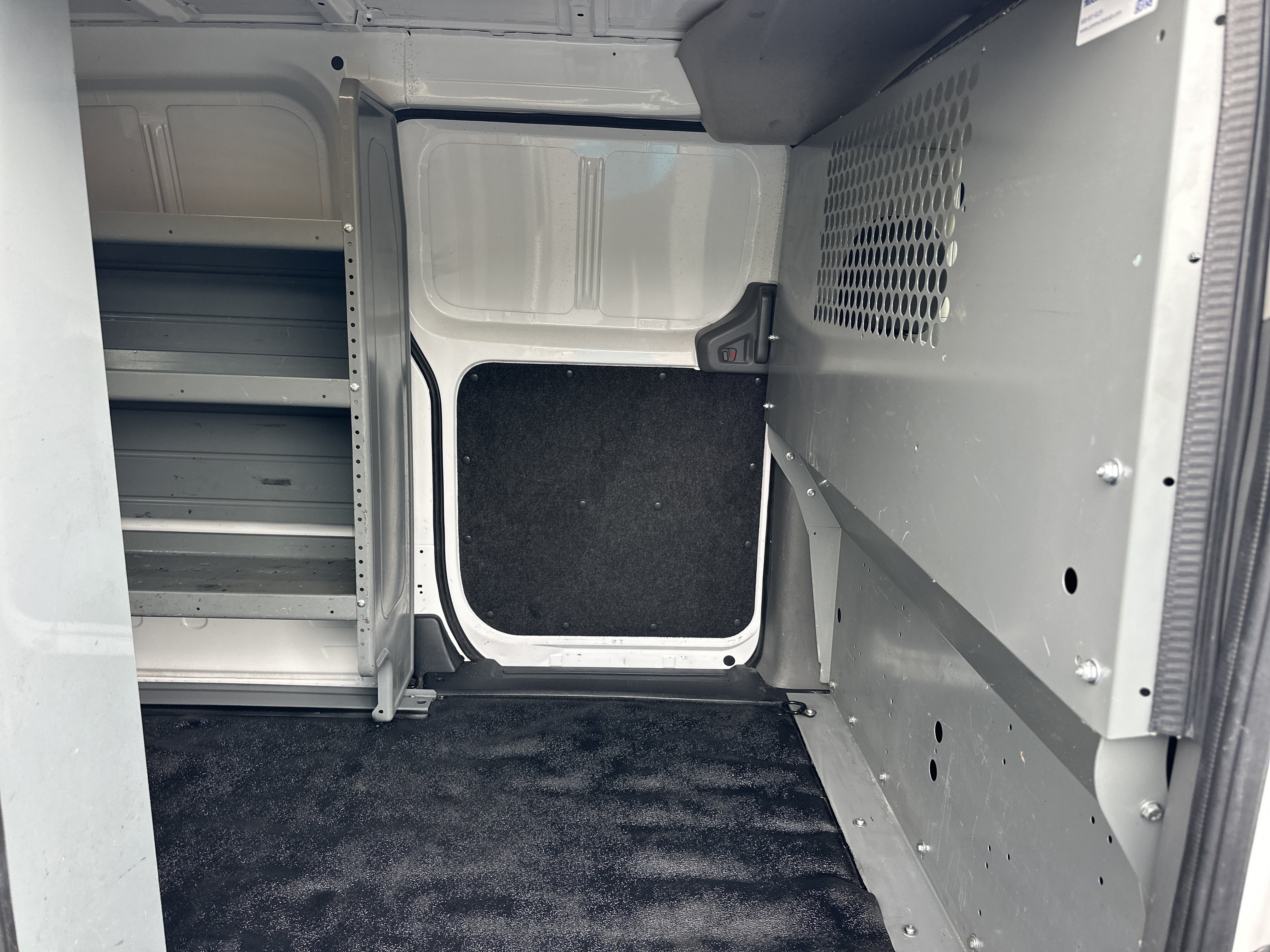 Used 2016 Nissan NV200 SV w/ Technology Package FWD image 23