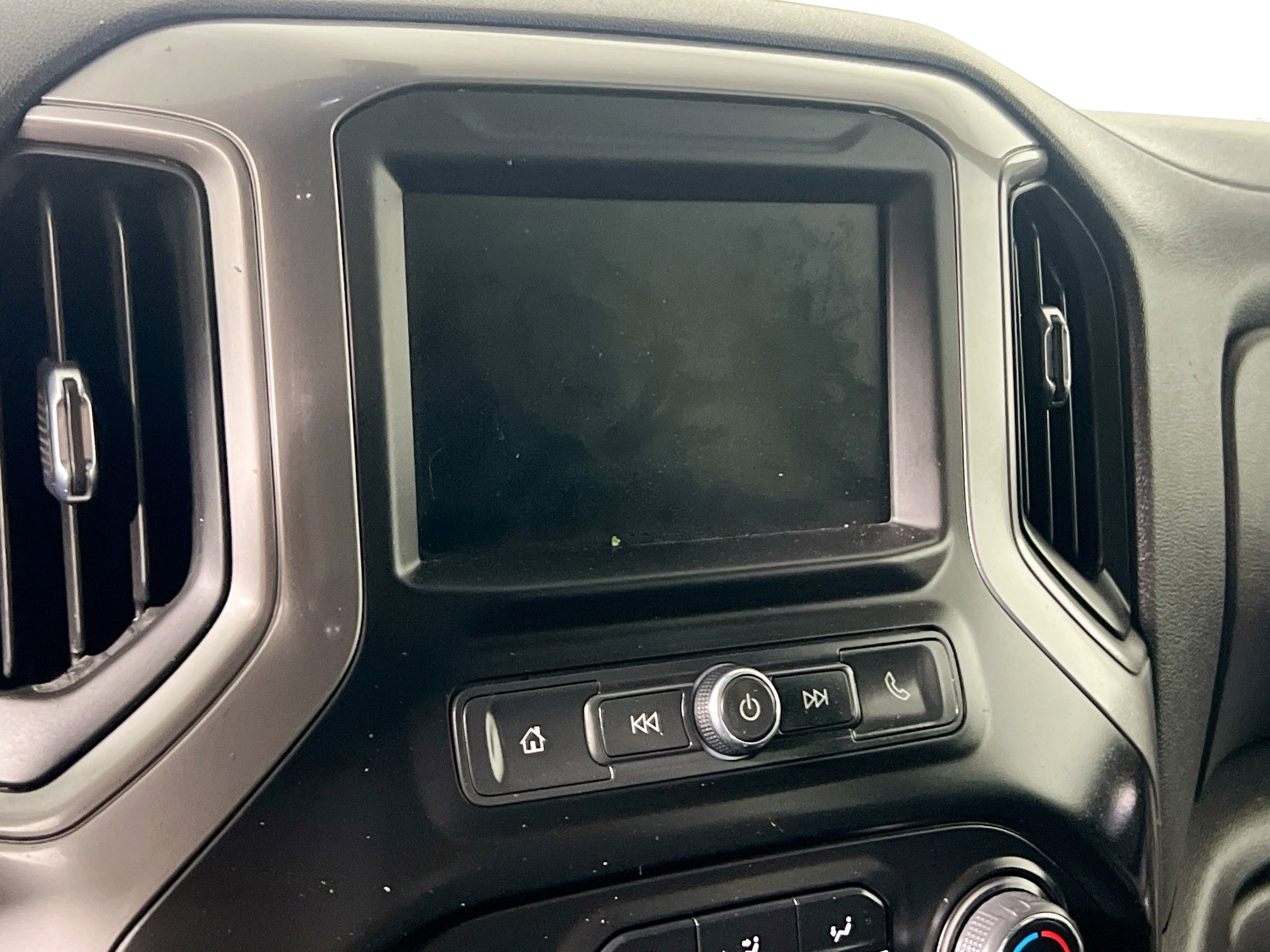 Used 2022 Chevrolet Silverado 1500 Custom image 26