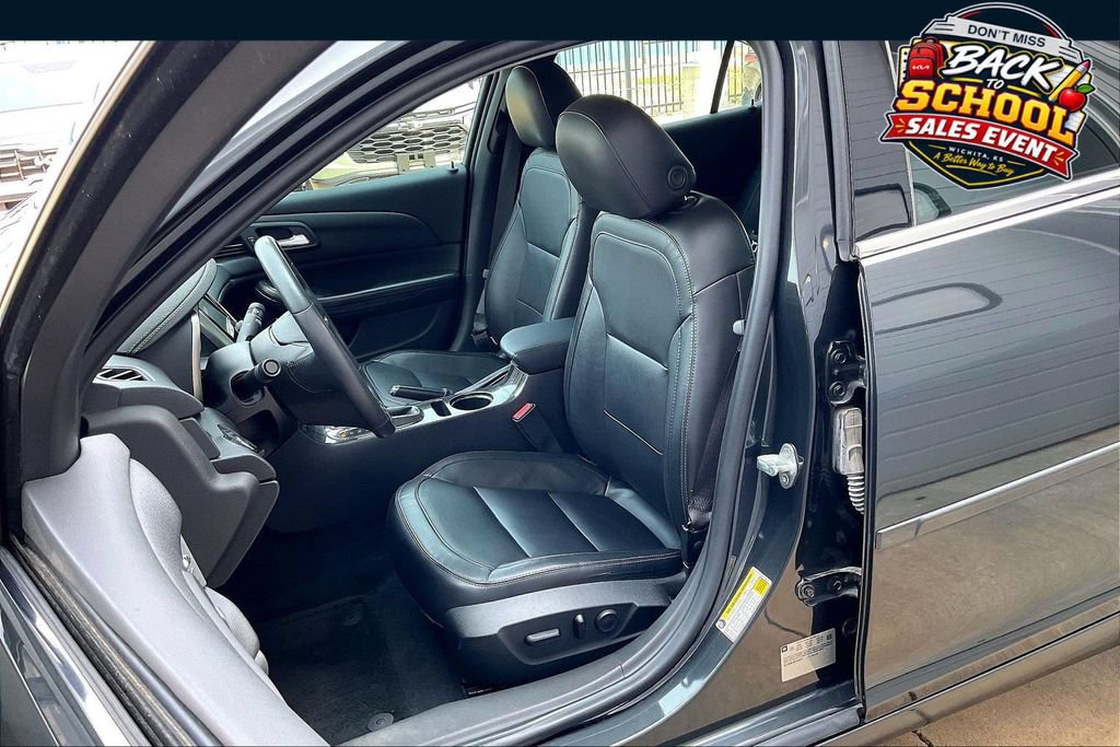 Used 2014 Chevrolet Malibu LT FWD image 25