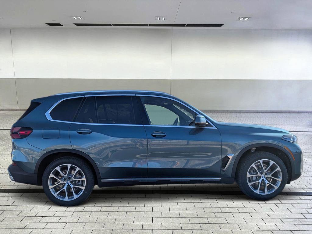 New 2026 BMW X5 xDrive40i w/ Climate Comfort Package image 6