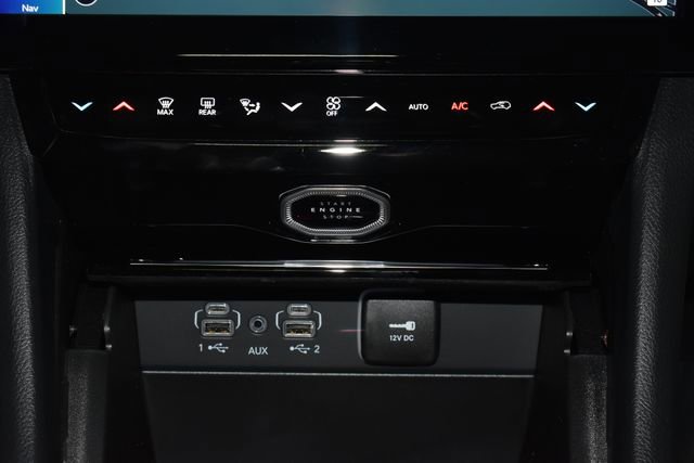 New 2026 Jeep Grand Cherokee Limited AWD/4WD image 17