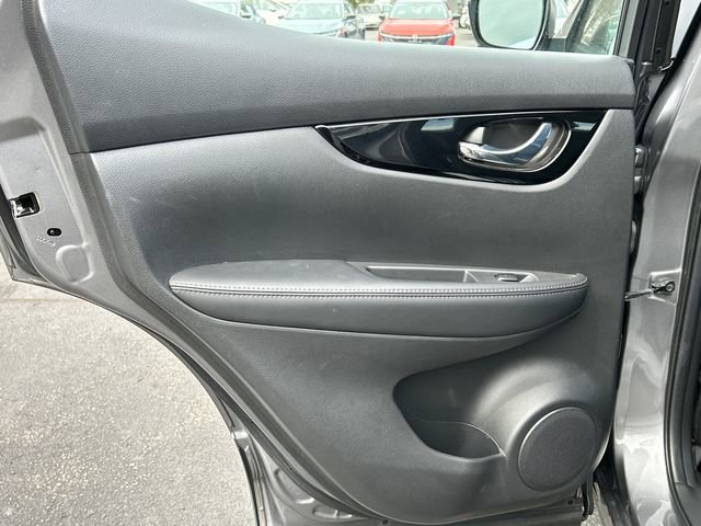 Certified 2022 Nissan Rogue Sport SL image 22