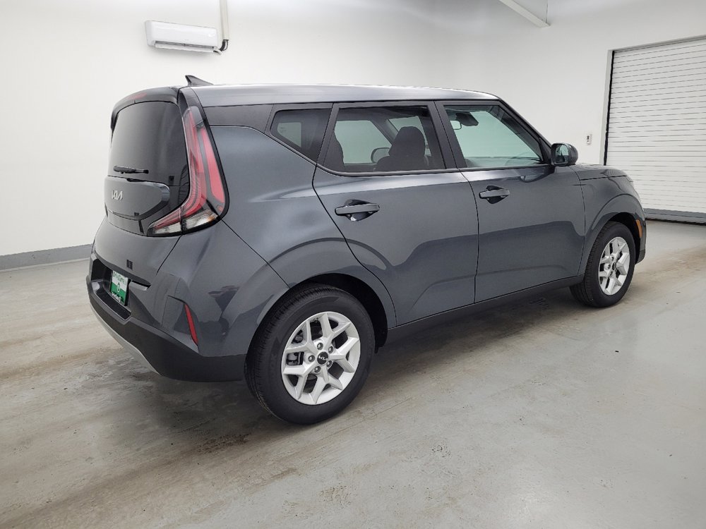 Used 2025 Kia Soul LX w/ LX Technology Package image 10