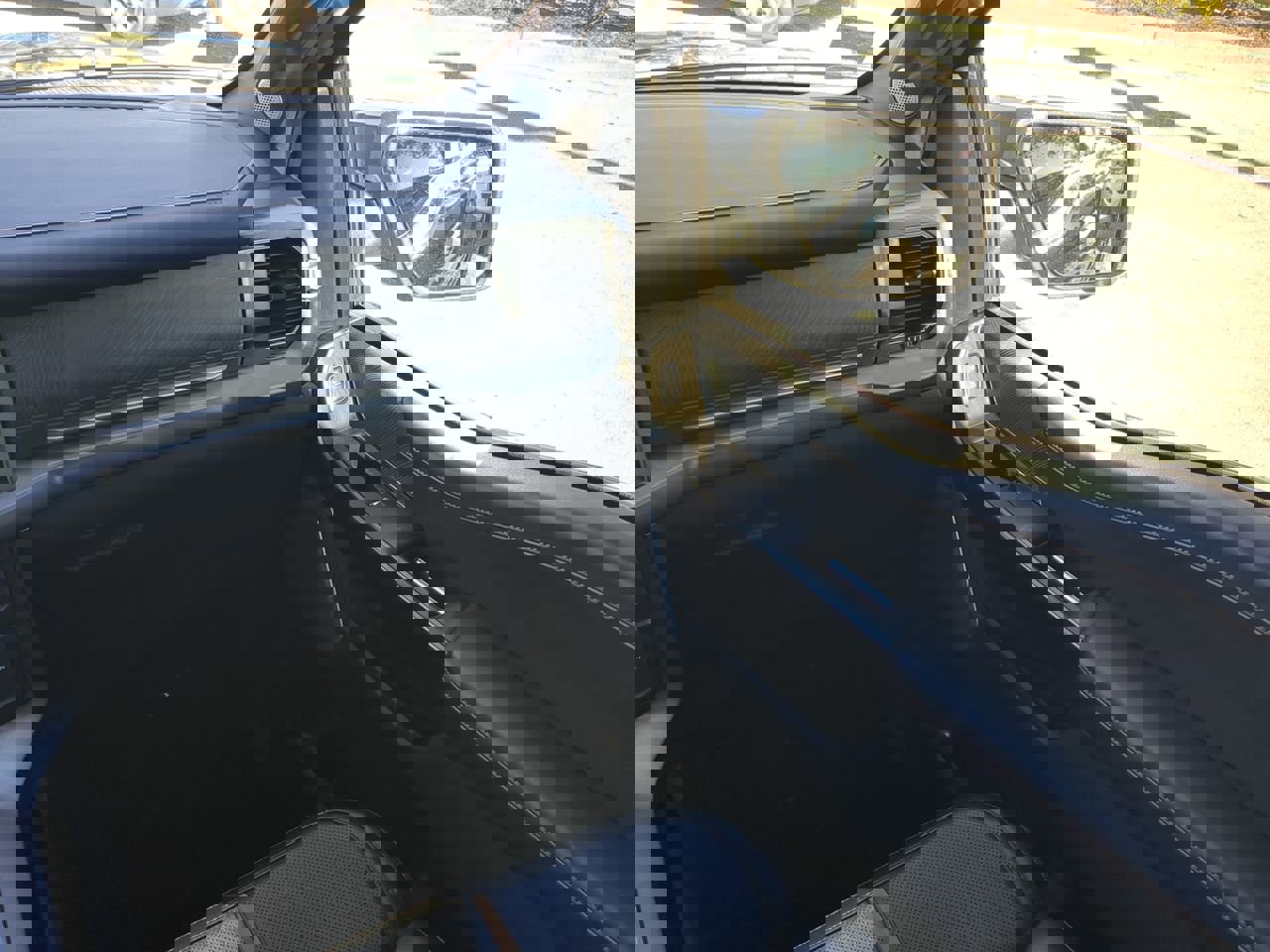 Used 2021 Ford F150 Platinum w/ Equipment Group 701A High image 17