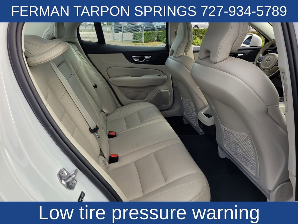 Used 2020 Volvo S60 T5 Momentum image 19