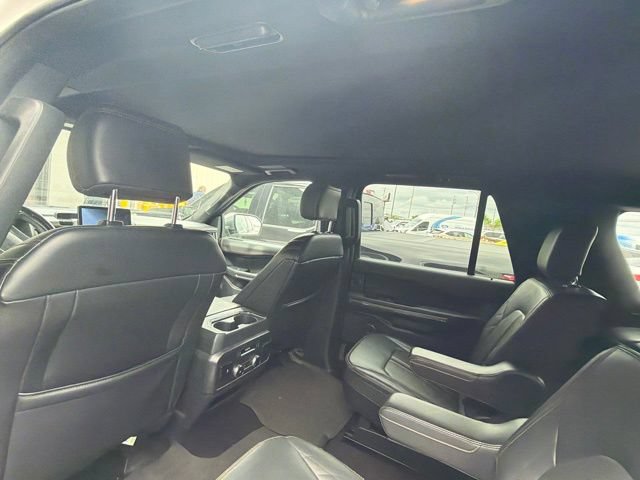 Used 2022 Ford Expedition Max Platinum AWD/4WD image 12