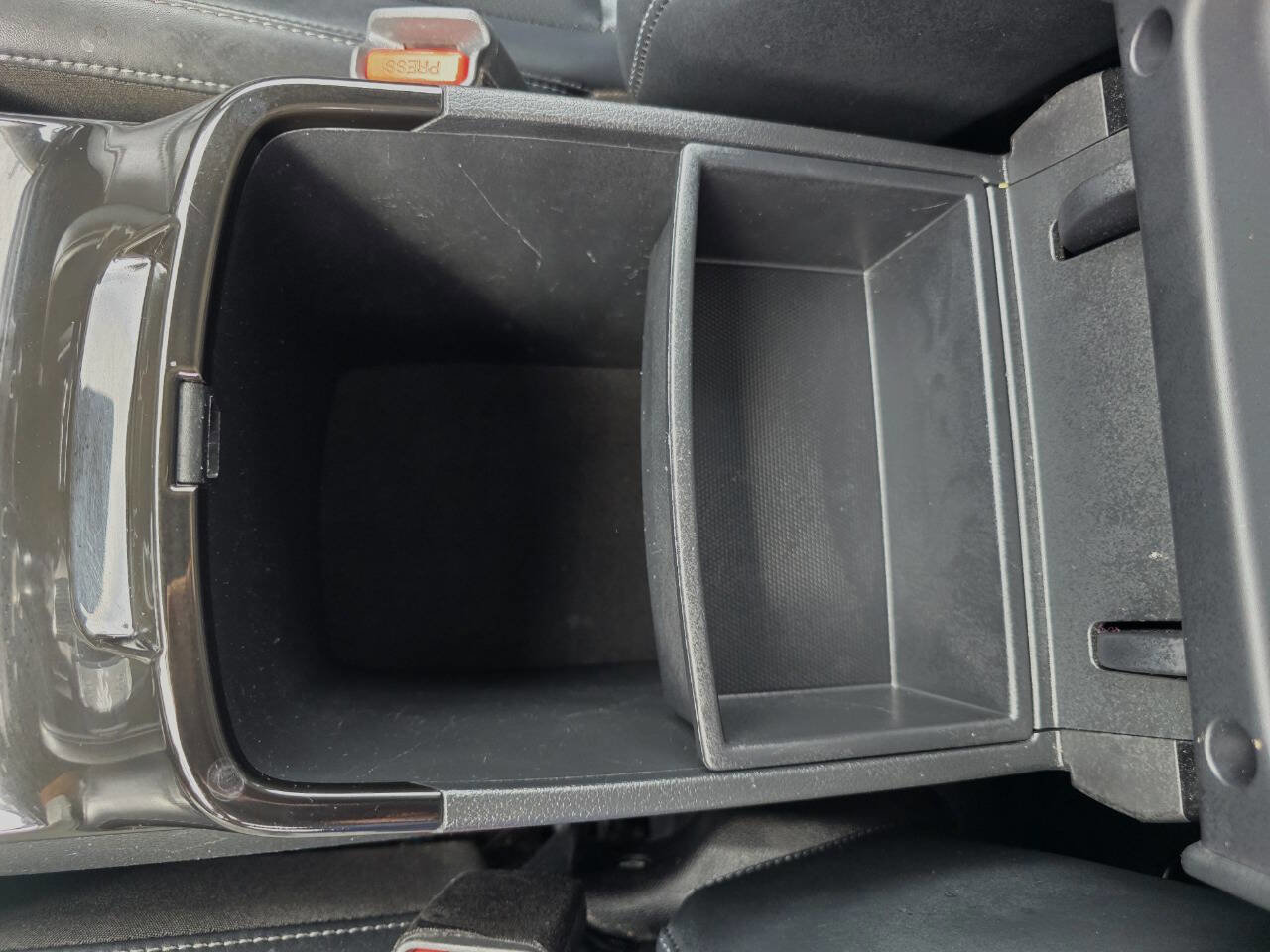 Used 2020 Kia Telluride S w/ S 8 Passenger Seating Package image 22