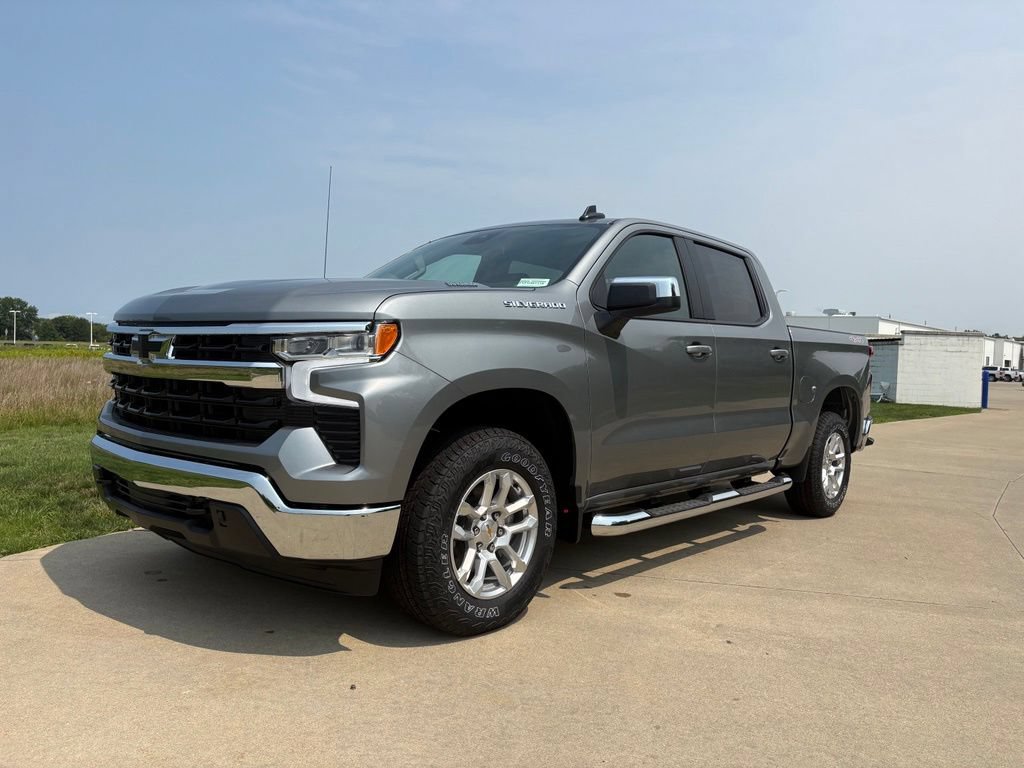 New 2026 Chevrolet Silverado 1500 LT w/ Max Trailering Package