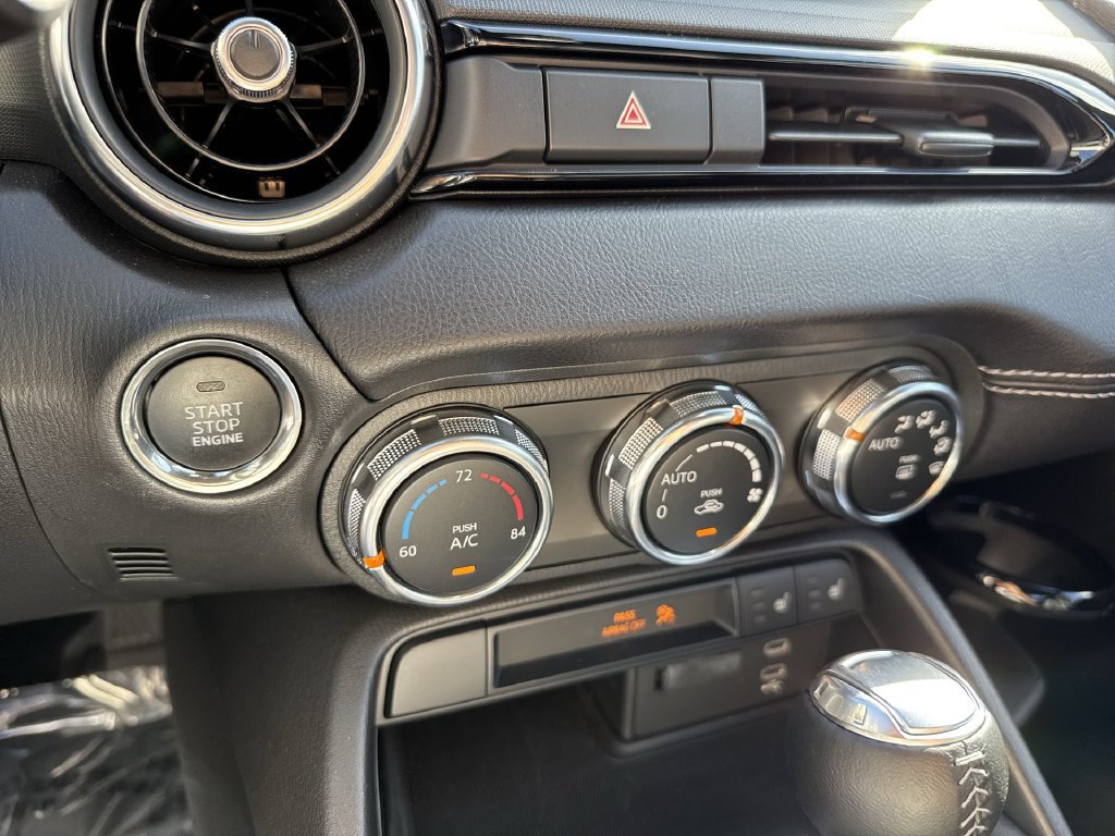 Used 2025 MAZDA MX-5 Miata Grand Touring w/ Appearance Package RWD image 50