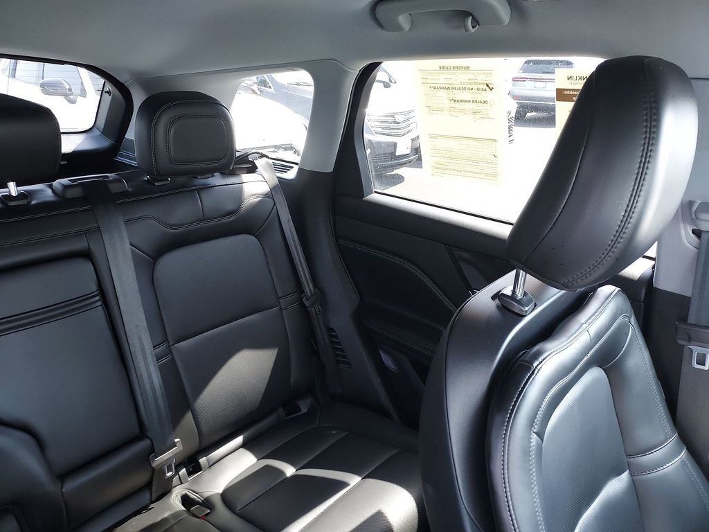 Used 2022 Lincoln Corsair AWD w/ Equipment Group 101A image 14