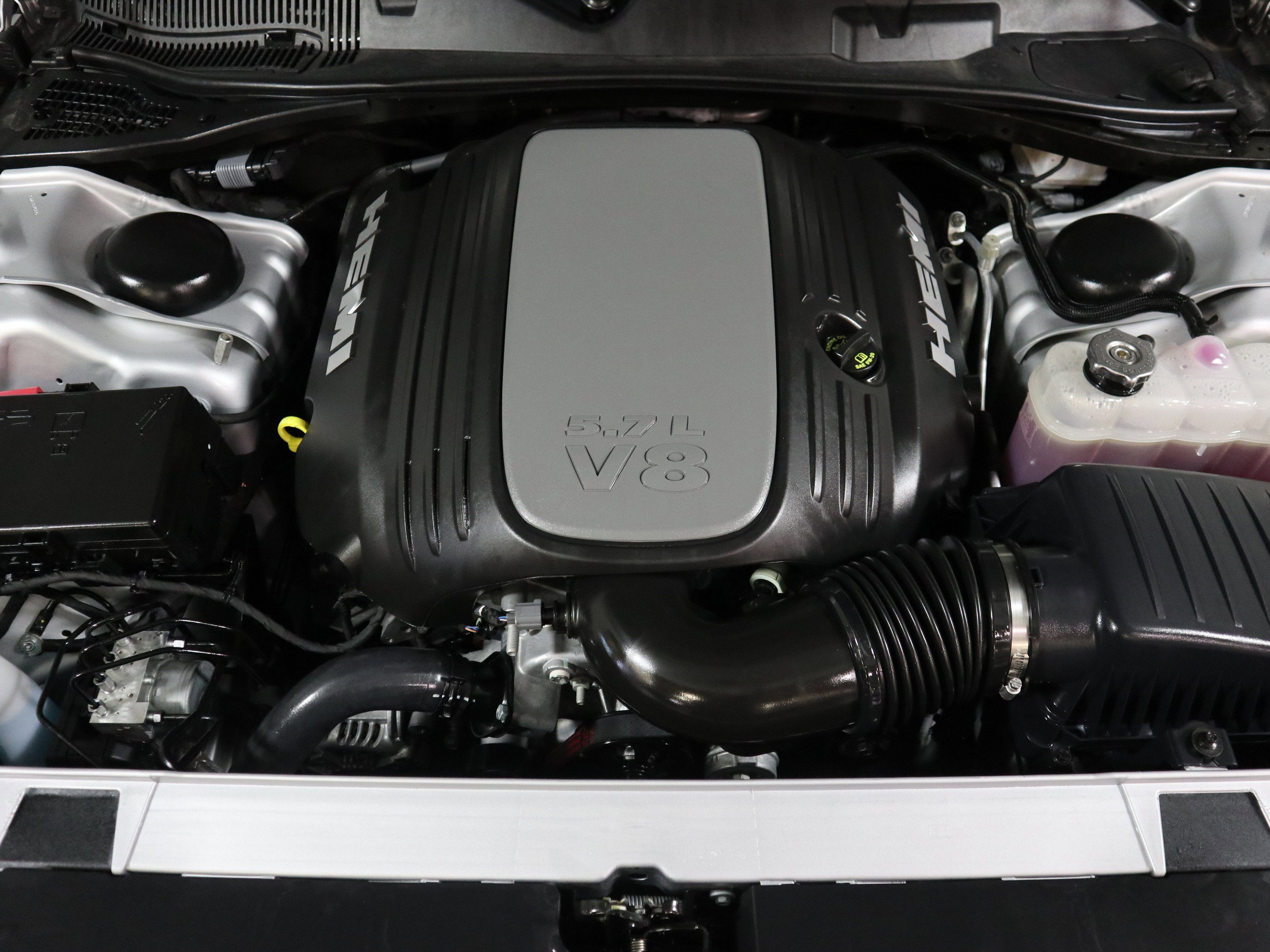 Used 2023 Dodge Challenger R/T w/ Blacktop Package image 14