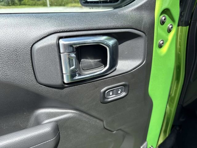 New 2025 Jeep Gladiator Sport image 18