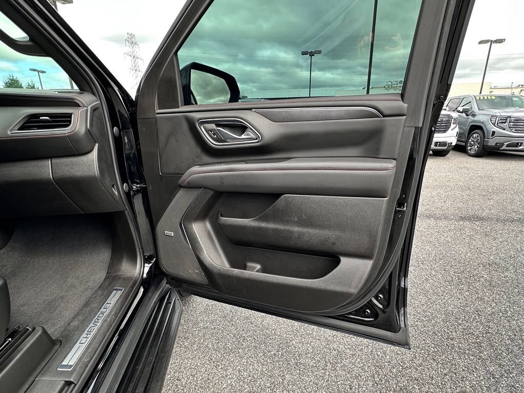 Certified 2023 Chevrolet Tahoe RST AWD/4WD image 15