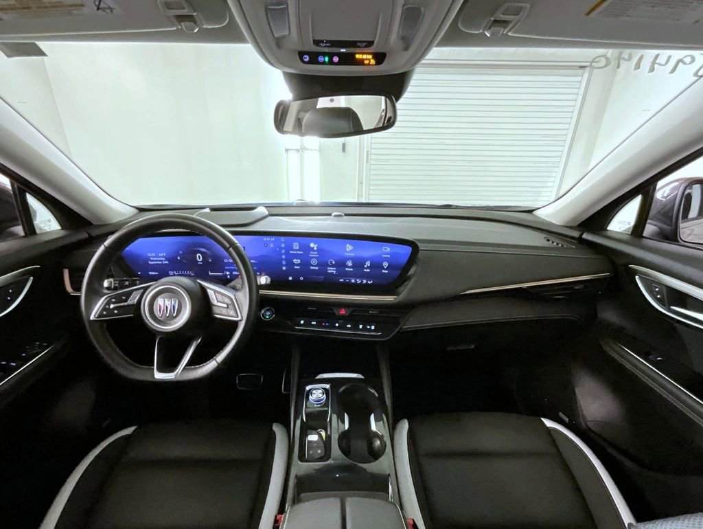 Used 2024 Buick Envision Sport Touring image 13