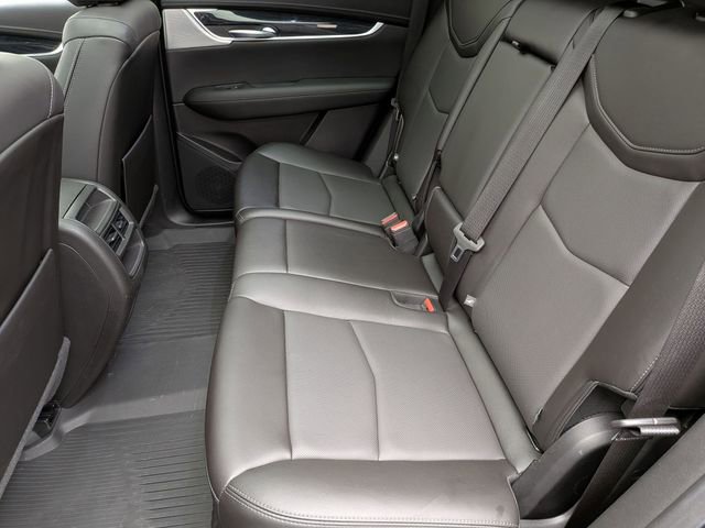 Certified 2023 Cadillac XT5 Premium Luxury w/ LPO, Floor Liner Package AWD/4WD image 22