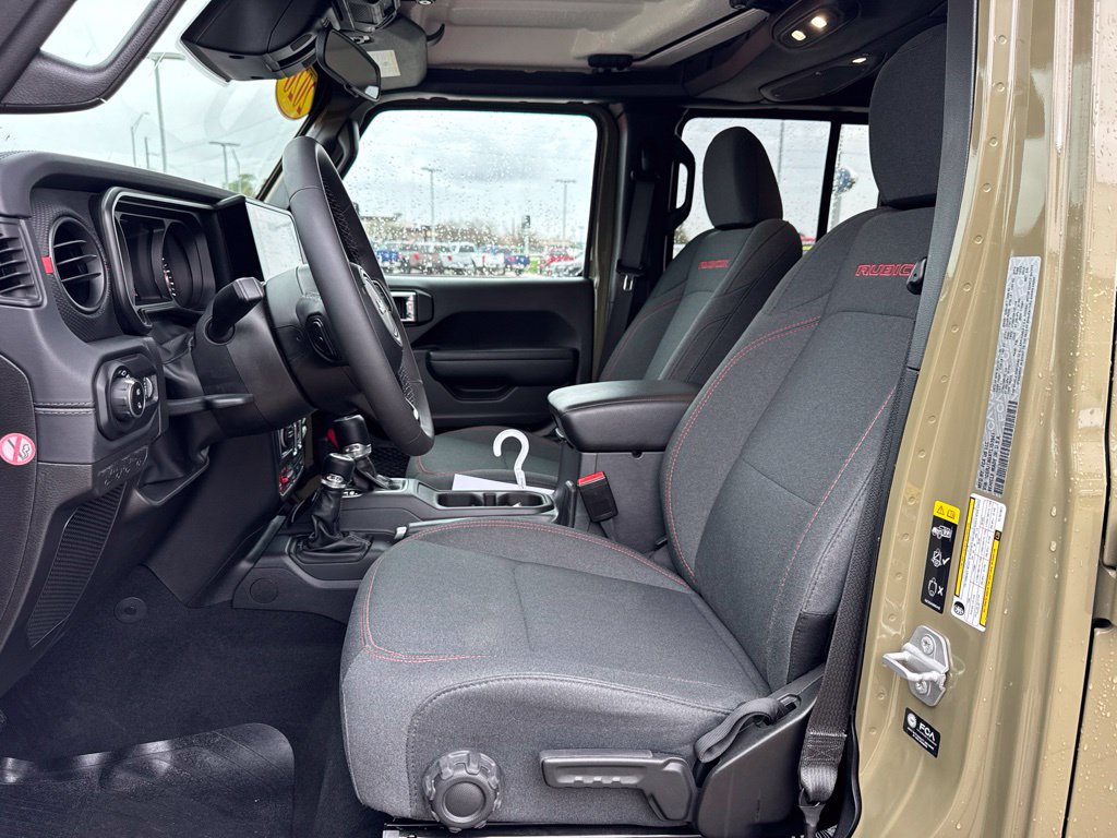 Certified 2026 Jeep Gladiator Rubicon AWD/4WD image 4