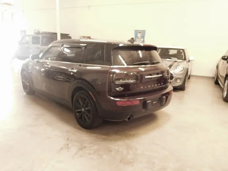 Used 2016 MINI Cooper Clubman image 4