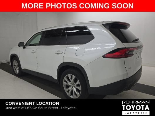 Used 2024 Toyota Grand Highlander AWD image 2