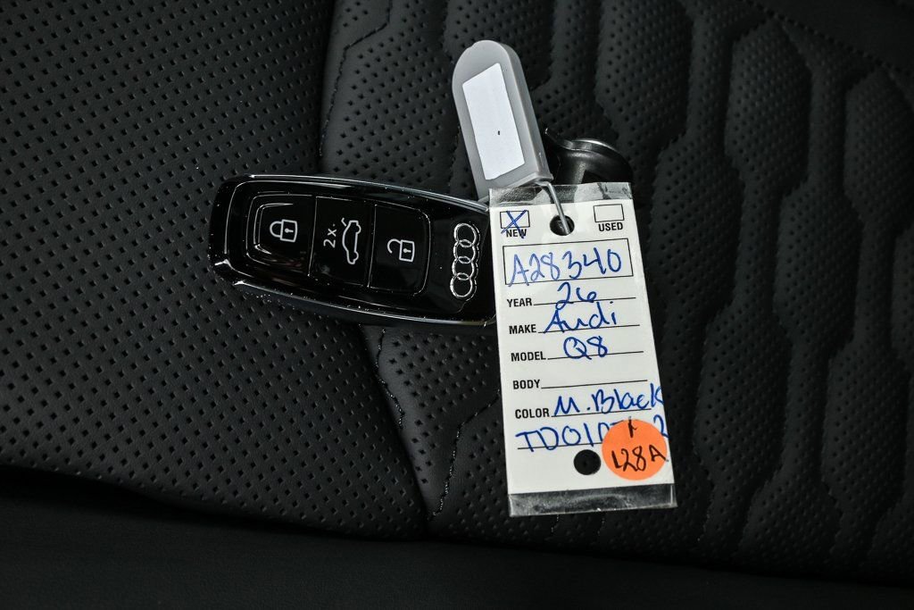 New 2026 Audi RS Q8 performance image 40