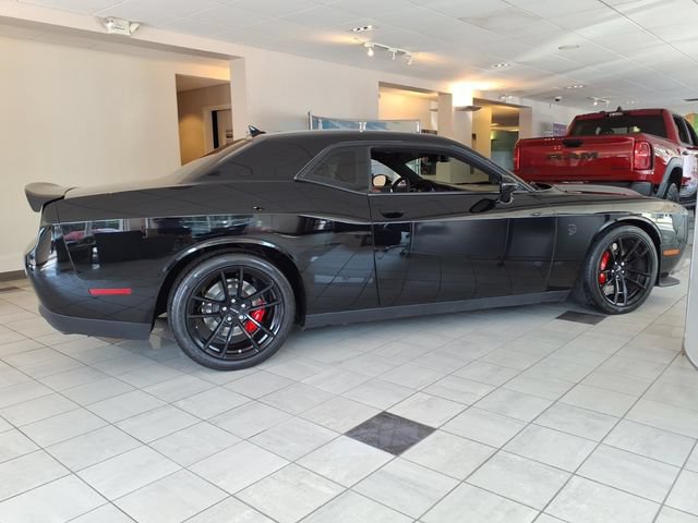 Used 2023 Dodge Challenger SRT Hellcat RWD image 7