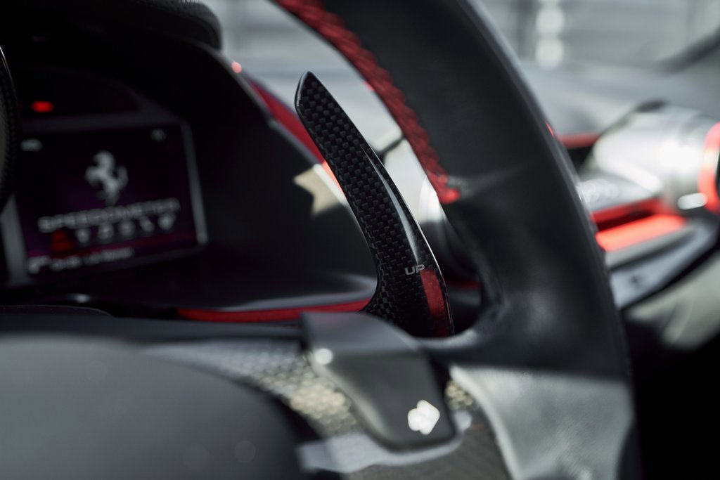 Used 2018 Ferrari 812 Superfast image 56