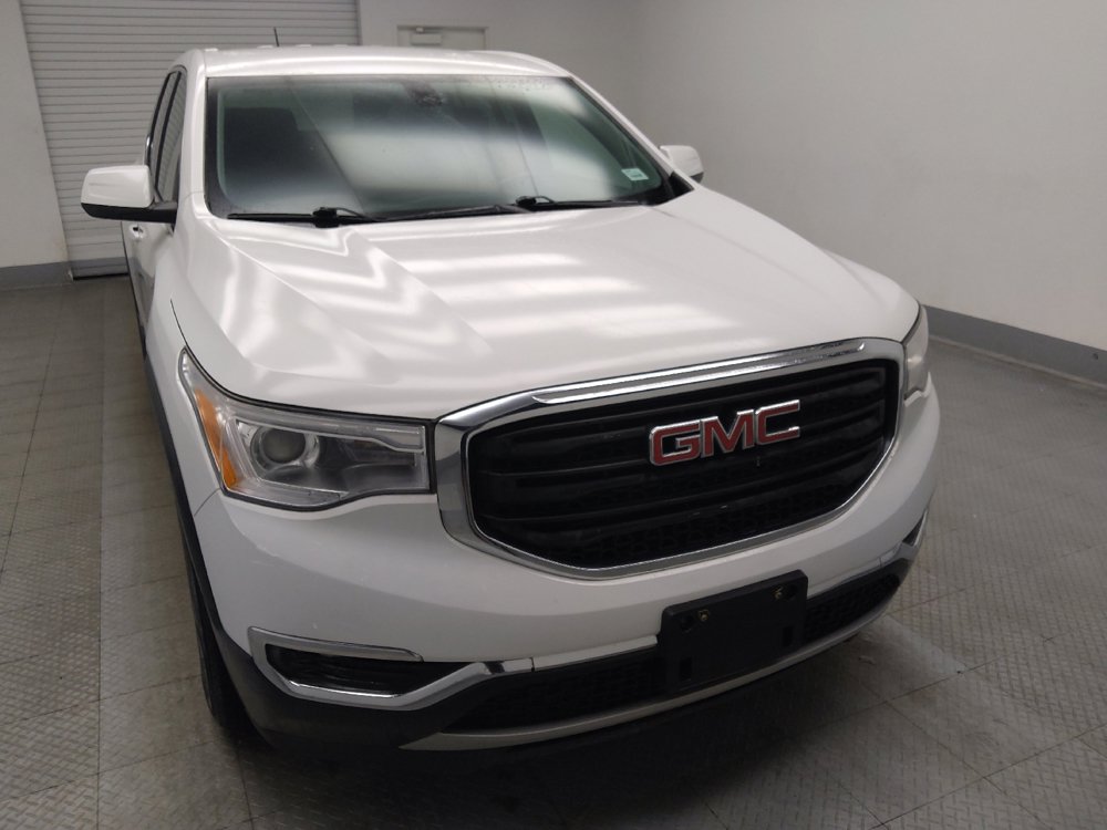 Used 2018 GMC Acadia SLE FWD image 14