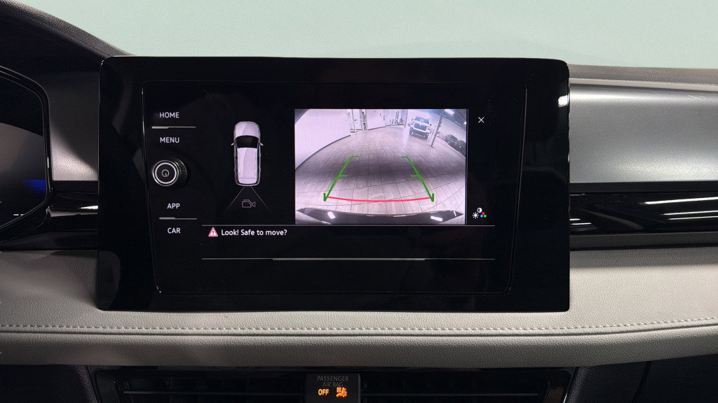 New 2026 Volkswagen Taos S image 21