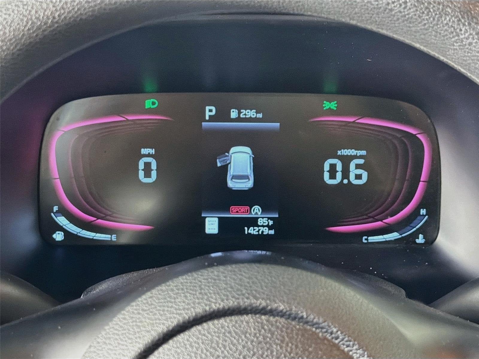 Certified 2025 Kia Soul LX w/ LX Technology Package FWD image 13