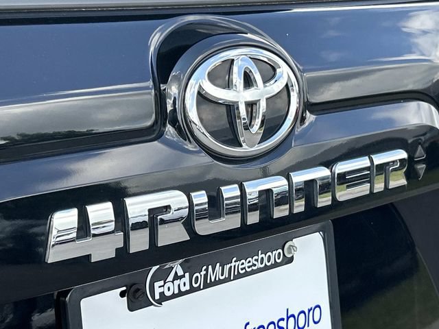 Used 2021 Toyota 4Runner SR5 AWD/4WD image 12