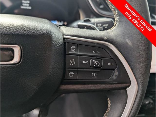 Used 2023 Jeep Grand Cherokee L Limited image 18