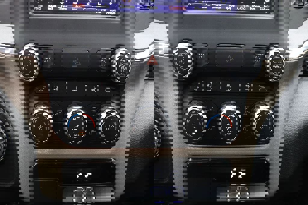 Used 2019 RAM 1500 Laramie image 26