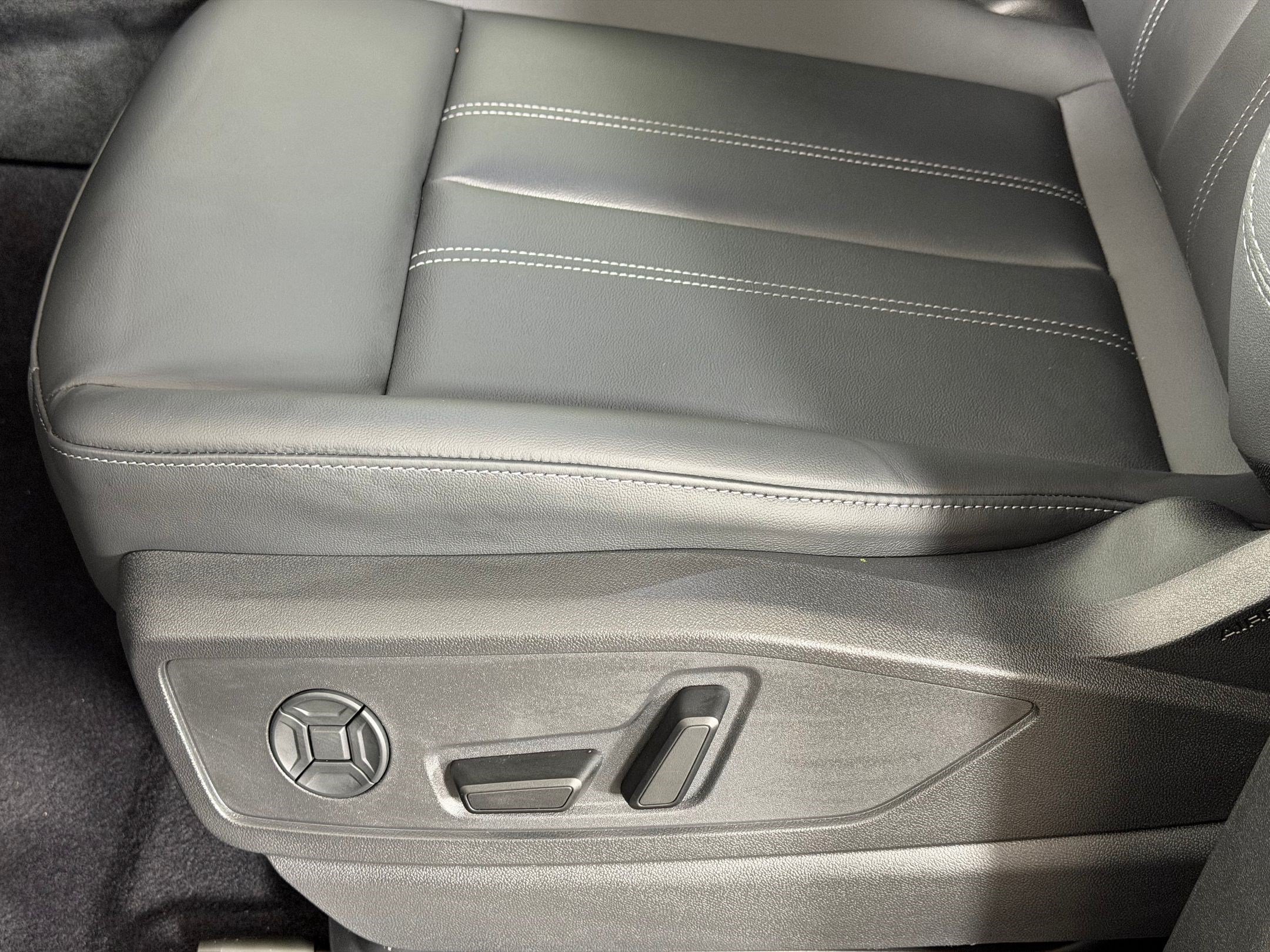 New 2026 Audi Q5 Premium AWD/4WD image 15