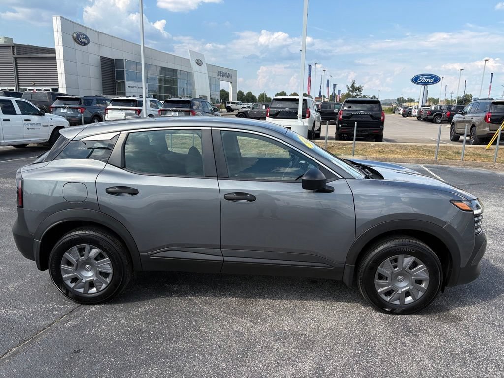 Used 2025 Nissan Kicks S FWD image 2