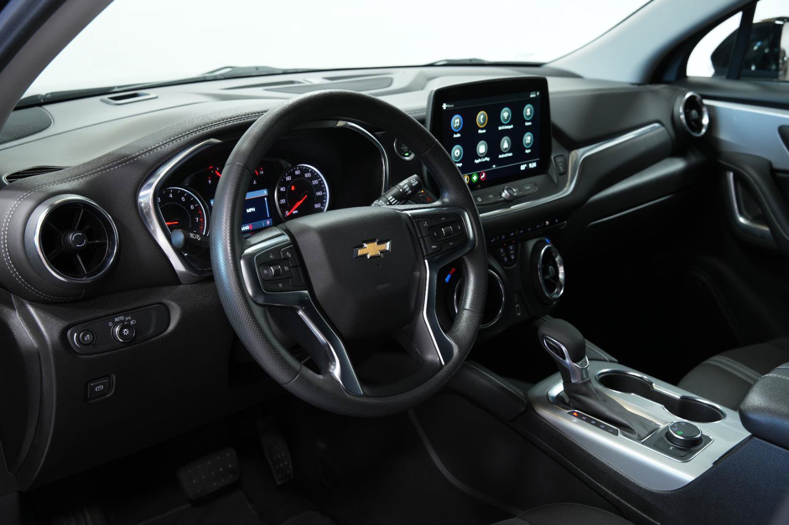 Used 2025 Chevrolet Blazer LT AWD/4WD image 33