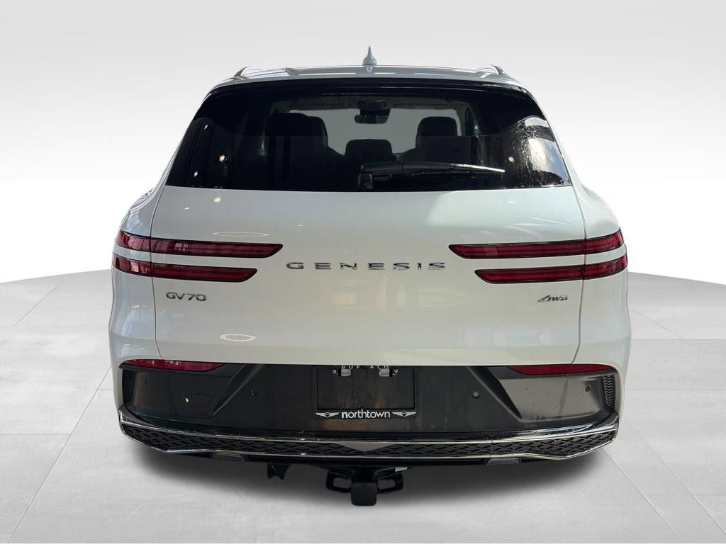 New 2026 Genesis GV70 2.5T Select image 8