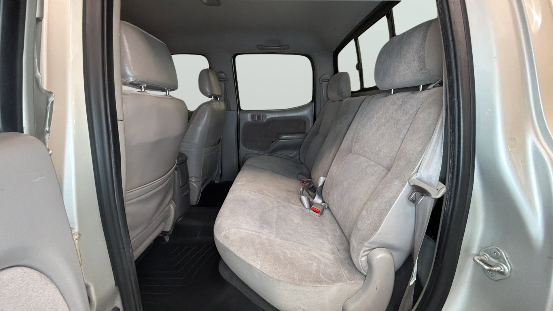 Used 2001 Toyota Tacoma PreRunner RWD image 31