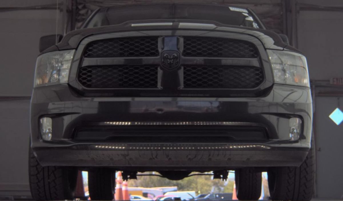 Used 2016 RAM 1500 Express w/ Black Ram 1500 Express Group AWD/4WD image 3
