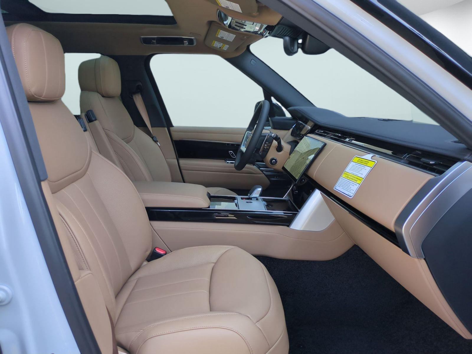 New 2026 Land Rover Range Rover SE AWD/4WD image 30